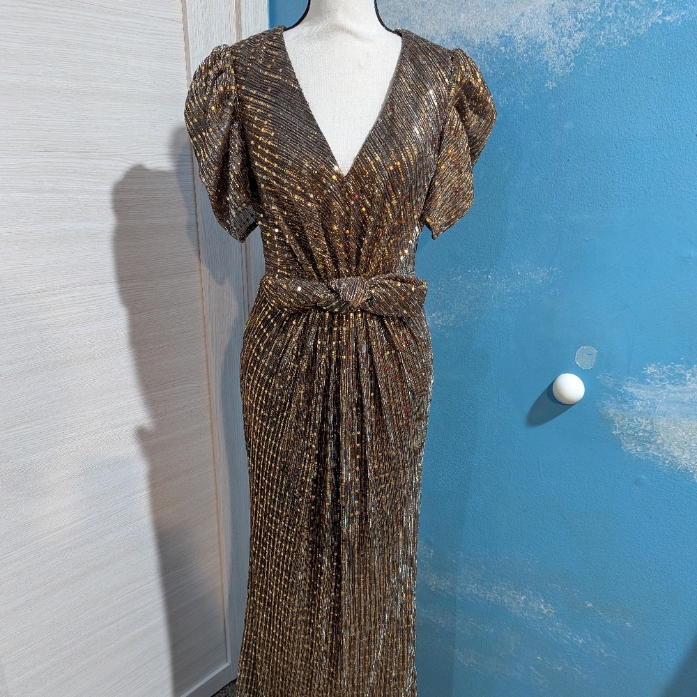 Mac Duggal Gold and Black Maxi Dress